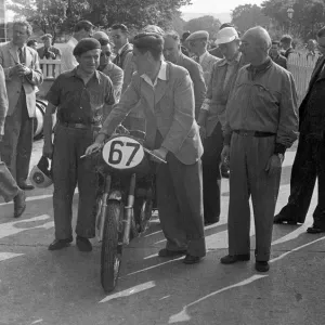 Geoff Duke (Gilera) 1953 Senior TT