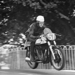 Geoff Duke (Norton) 1950 Junior TT