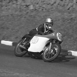 Geoff Morgan (AJS) 1965 Junior Manx Grand Prix