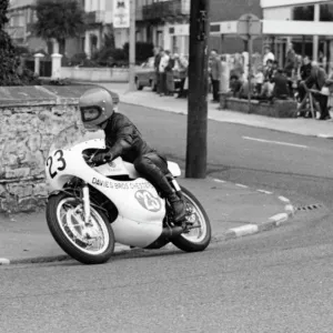 Geoff Morgan and Paul Griffiths (Yamaha) 1973 Lightweight Manx Grand Prix