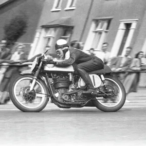 Geoff Tanner (Norton) Senior Manx Grand Prix