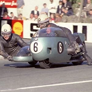 George Auerbacher / Hermann Hahn (BMW) 1968 Sidecar TT