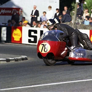 George Bye & B Spriggs (ETY Triumph) 1968 750 Sidecar TT