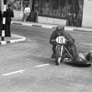 Gerald de Orfe & Danny Fynn (Norton) 1959 Sidecar TT