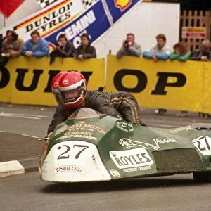 Gerard Flynn & Richard Burgess (Yamaha) 1988 Sidecar TT