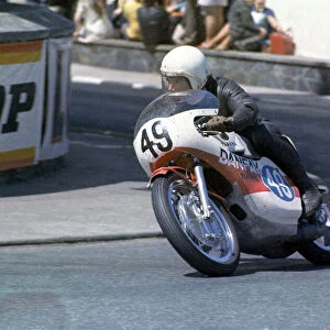 Gerry Mateer (Yamaha) 1973 Junior TT