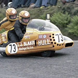 Glyn Jacobs & Phil Bolton (Triumph) 1978 Sidecar TT