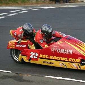 Glyn Jones & Ivan Murray (Yamaha) 2005 Sidecar TT