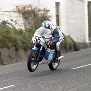 Gordon Brown (Maxton Yamaha) 1980 Junior Manx Grand Prix