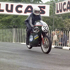 Gordon Daniels (TWS Suzuki) 1971 Junior TT