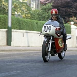 Gordon Keith (Velocette Metisse) 1970 Senior TT