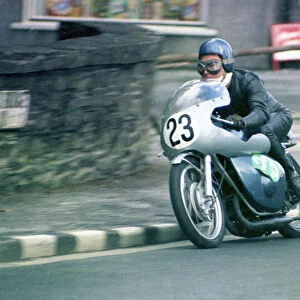 Gordon Taylor (Yamaha) 1968 Lightweight Manx Grand Prix