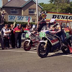 Graeme McGregor (Suzuki) & Steve Williams (Yamaha) start the 1987 Production B TT