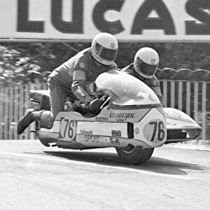 Graham Hilditch & Kevin Littlemoor (Grangeside Imp) 1975 1000 Sidecar TT