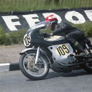 Graham Penny (Honda) 1967 Senior TT