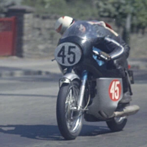 Graham Penny (Honda) on Glencrutchery Road 1969 Production TT