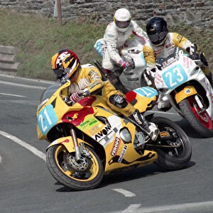 Greg Lewis (Yamaha) and Scott Richardson (FC Moore Honda) 1996 Junior Manx Grand Prix
