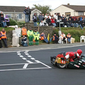 Hamish MacKay & Michael MacKay (Windle Yamaha) 2005 Sidecar TT