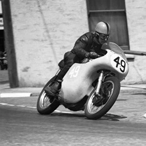 Harry Grant (Norton) 1960 Junior TT