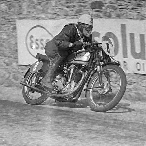 Harry Plews (Norton) 1951 Senior Clubman TT