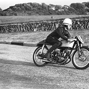 Harvey Williams (EMC) 1954 Ultra Lightweight TT
