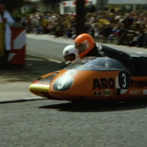 Helmut Schilling & Rainer Gundel (Aro) 1976 500 Sidecar TT