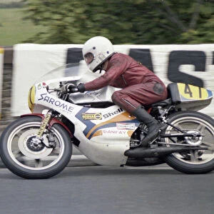 Bill Henderson (Yamaha) 1976 Senior TT