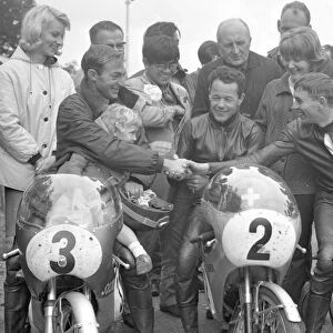 Hugh Anderson (Suzuki) Luigi Taveri (Honda) Ralph Bryans (Honda) 1966 50cc TT