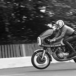 Hugh Evans (Honda) at Ballaugh Bridge: 1974 Senior TT
