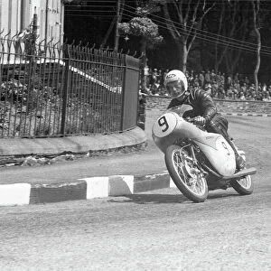 Bill Hunt (Honda) 1959 Ultra Lightweight TT