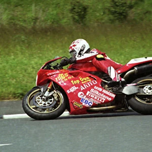 Iain Duffus (Top Gun Ducati) 1995 Senior TT