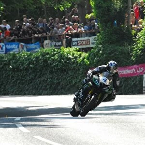 Ian Hutchinson (Yamaha) 2016 Supersport 1 TT