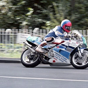 Ian Kirk (Suzuki) 1992 Newcomers Manx Grand Prix
