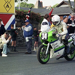 Ian Morris (Kawasaki) 1990 Lightweight 400 TT