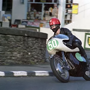 Ian Richards (Greeves) 1967 Lightweight Manx Grand Prix