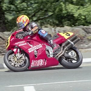 Ian Simpson (Honda) at Quarter Bridge; 1998 Senior TT
