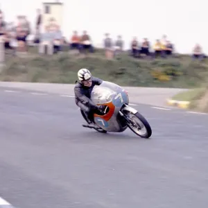 Irish ace Tommy Robb (Honda) at Signpost Corner; 1963 Junior TT Irish ace Tommy Robb (Honda) at Signpost Corner; 1963 Junior TT