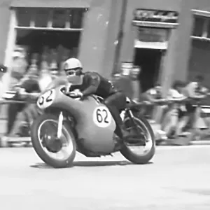 Italy's Alberto Pagani (Norton) on Bray Hill