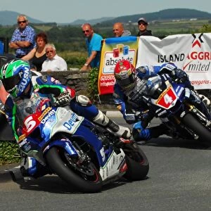 Ivan Lintin (Kawasaki) and Dan Kneen (Yamaha) 2016 Southern 100