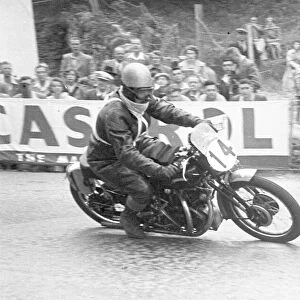 J Alexander (Vincent) 1950 1000cc Clubman TT