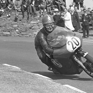 Jack Ahearn (Norton) 1966 Senior TT