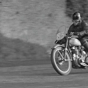 Jack Fifazio BSA 1949 Junior Clubman TT Practice