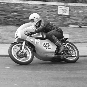 Jack Higham Yamaha 1975 Senior Manx Grand Prix Jack Higham Yamaha 1975 Senior Manx Grand Prix