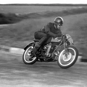 Jack Hogan MV 1956 Ultra Lightweight TT Jack Hogan MV 1956 Ultra Lightweight TT