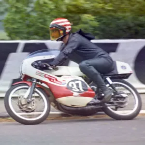 Jan Kostwinder (Yamaha) 1971 Ultra Lightweight TT