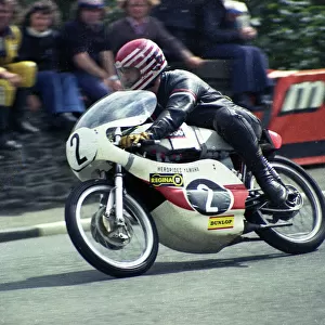 Jan Kostwinder (Yamaha) 1974 Ultra Lightweight TT