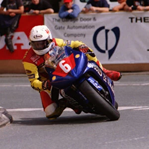 Jason Griffiths (Yamaha) 2002 Production 1000 TT