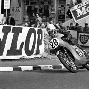 Jim Curry (Honda) 1966 Ultra Lightweight TT