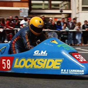 Jim Norbury & Norman Elcock (Jacobs Yamaha) 1995 Sidecar TT
