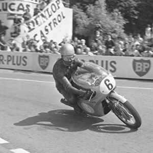 Jim Redman (Honda) 1964 Junior TT